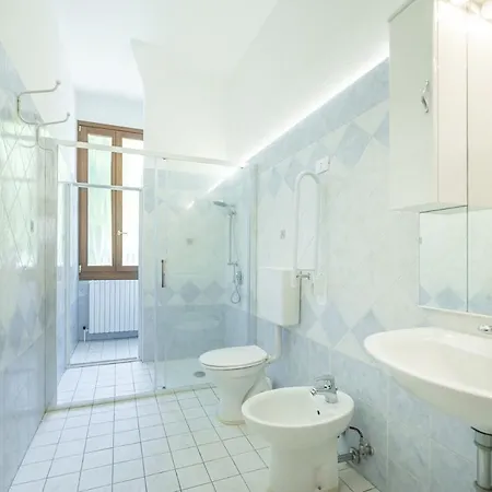 Arte E Cinema,10 Min From Venice,parking,wifi Apartmán Benátky