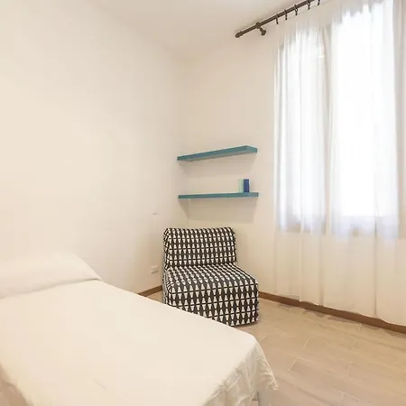 Arte E Cinema,10 Min From Venice,parking,wifi Appartement